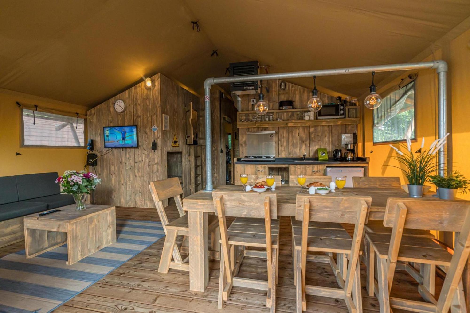 Camping Ginsterveld Бур Хамстед Екстериор снимка