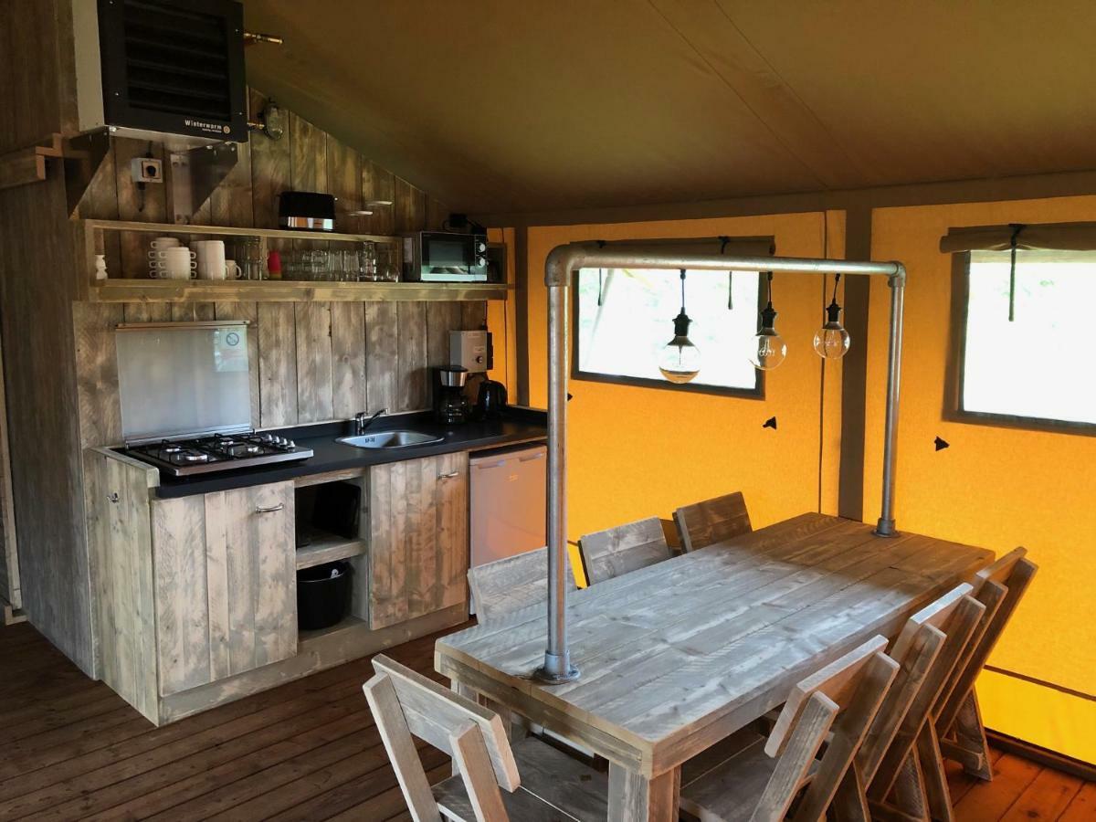 Camping Ginsterveld Бур Хамстед Екстериор снимка